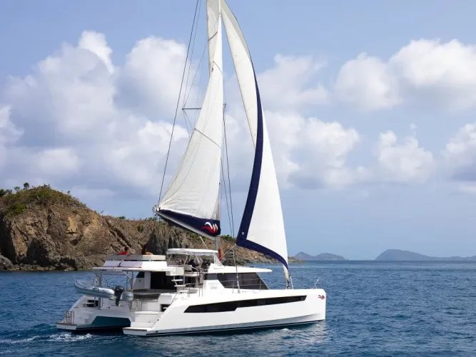 Moorings 5000-4 Club