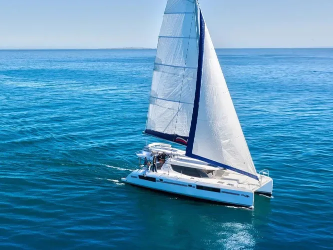 Moorings 4500L/10 Club