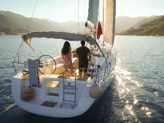 Beneteau Oceanis 43