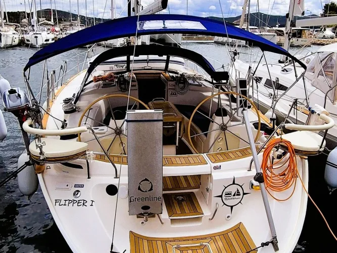 FLIPPER I