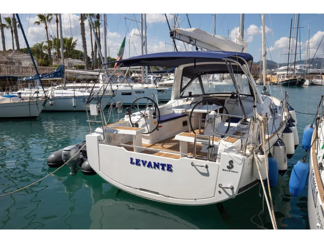 Levante - Standard line