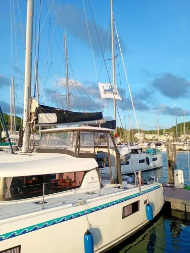 Bimini/Sail