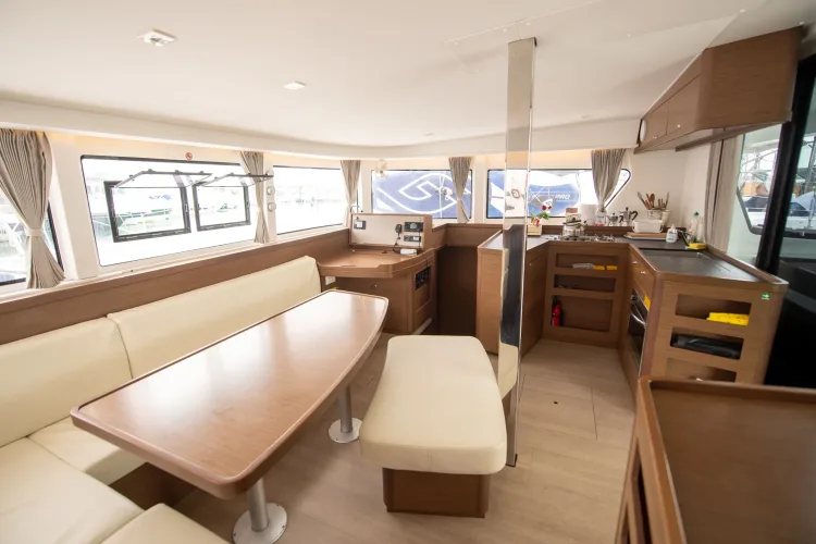 saloon