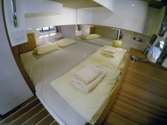 Marex 360 CC