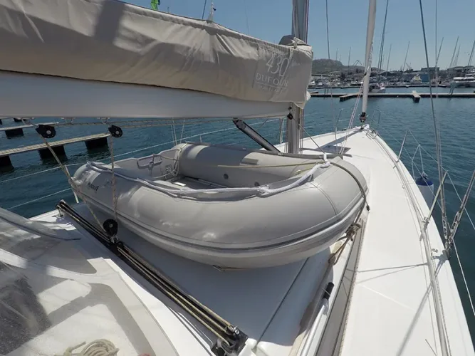 Dufour 430