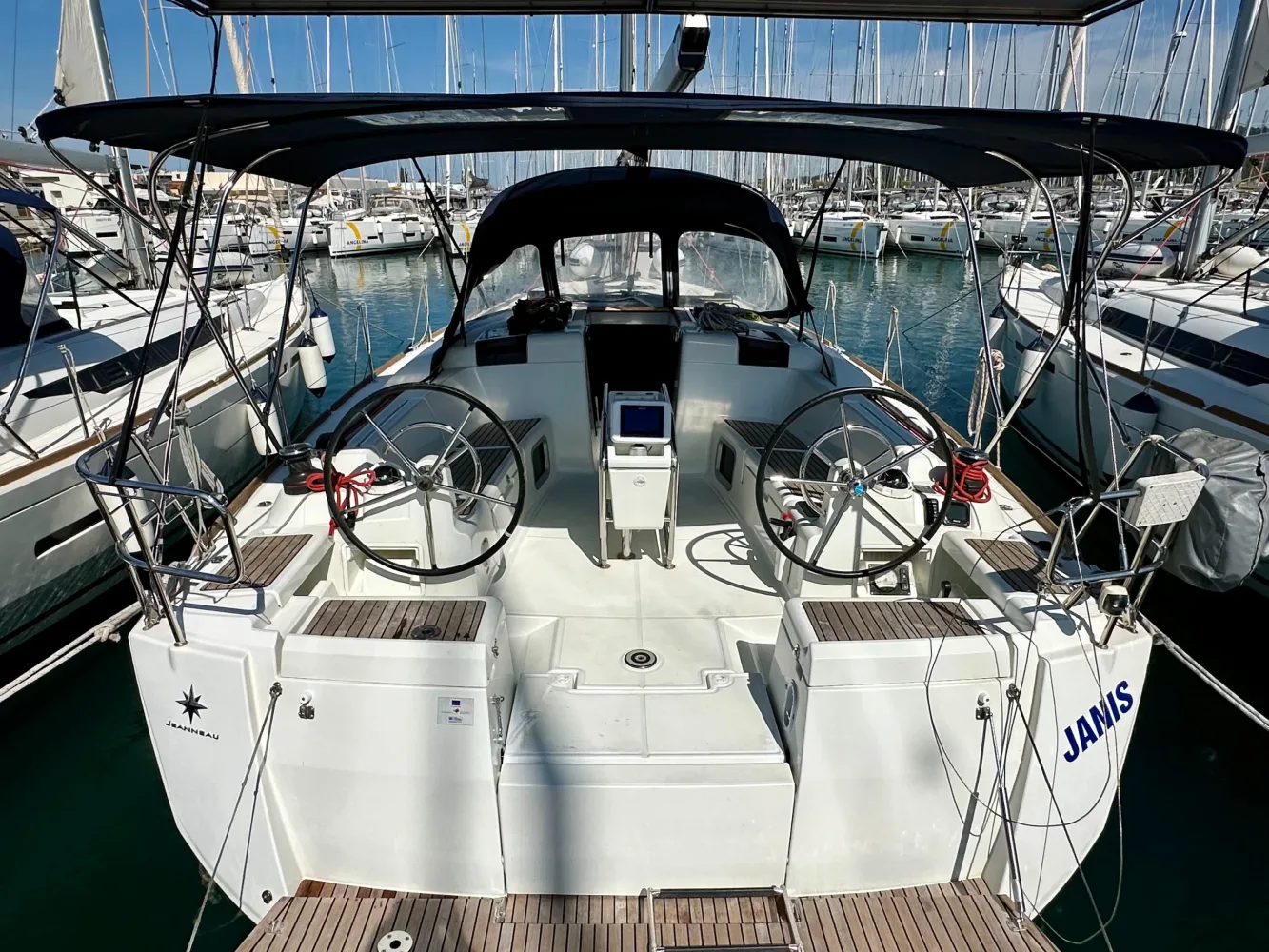 Main image