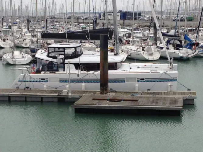 Ship / starbord / outside
