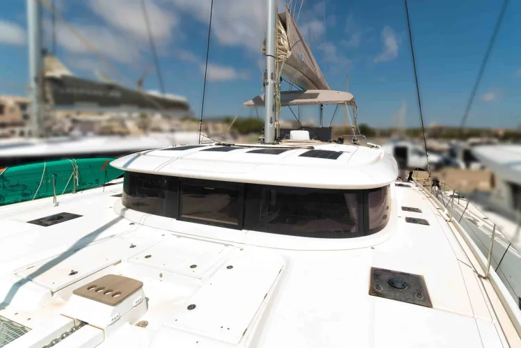 Mast + Sun Deck