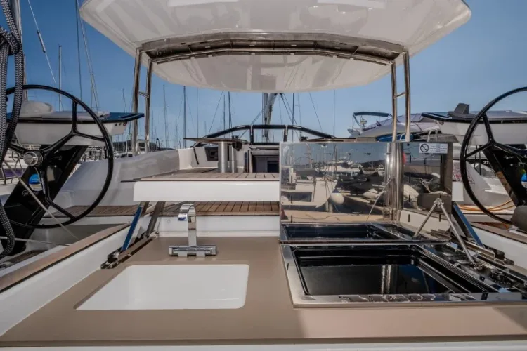 Dufour 48