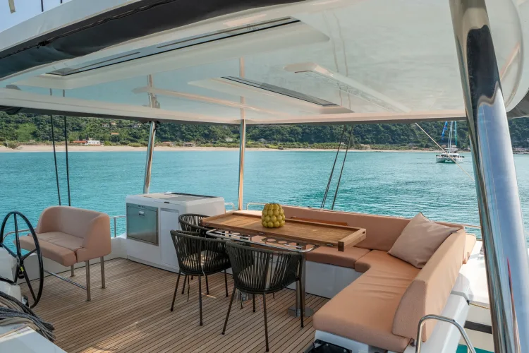 Flybridge