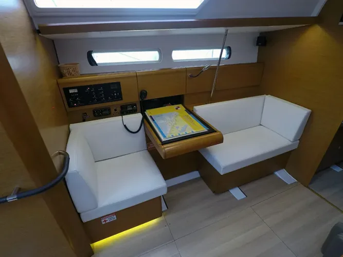 Jeanneau Sun Odyssey 449