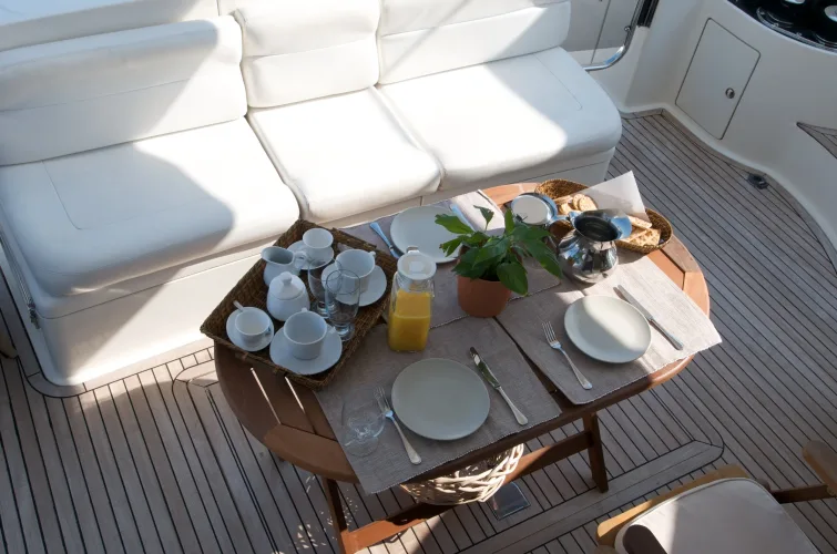 Deck image