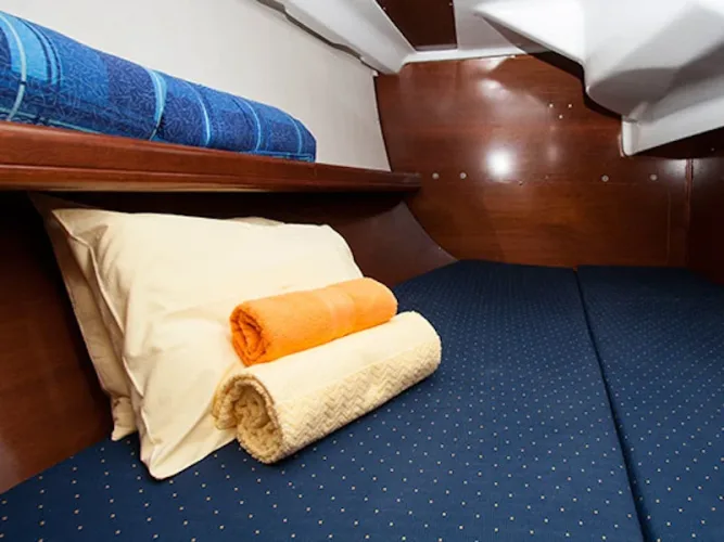 Left Cabin