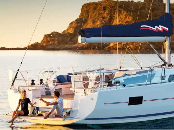 Moorings 46.4 Club