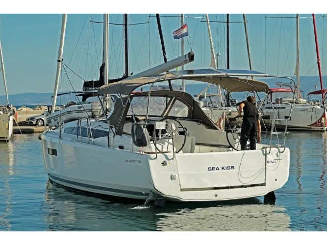 Sea Kiss
