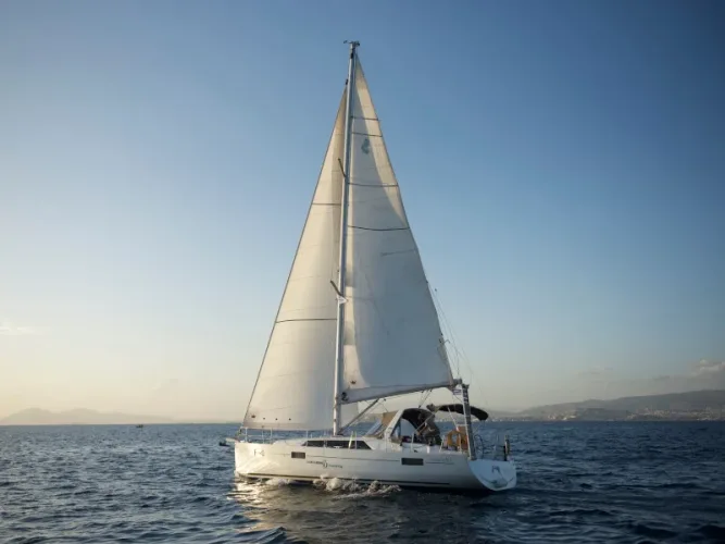 Sailing yachts
