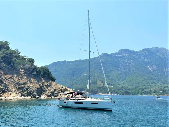 North Wind 44