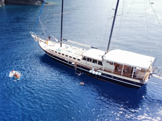 (CabinLipari - double bed + single bed) Kaptan Yilmaz II