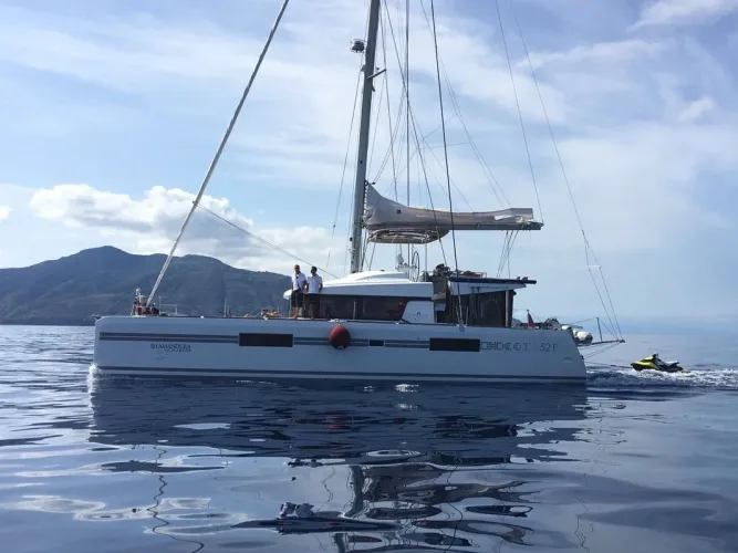 Lagoon 52F Summertime