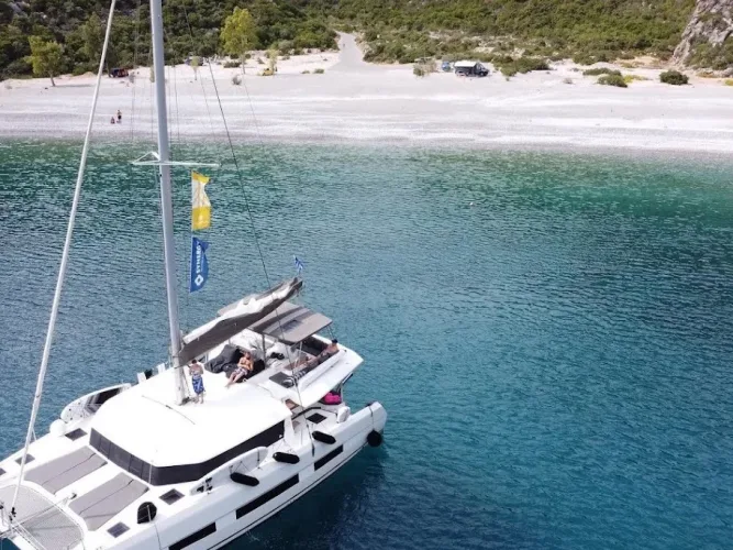 Blue Horizon - Skippered