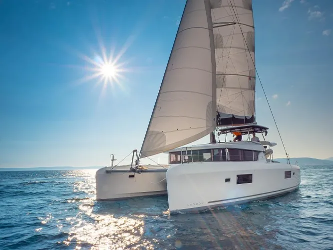 SEA VOYAGER