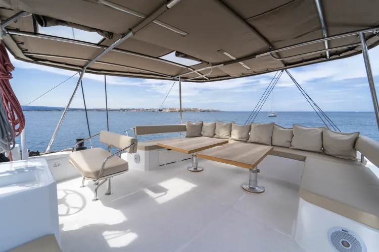 Flybridge