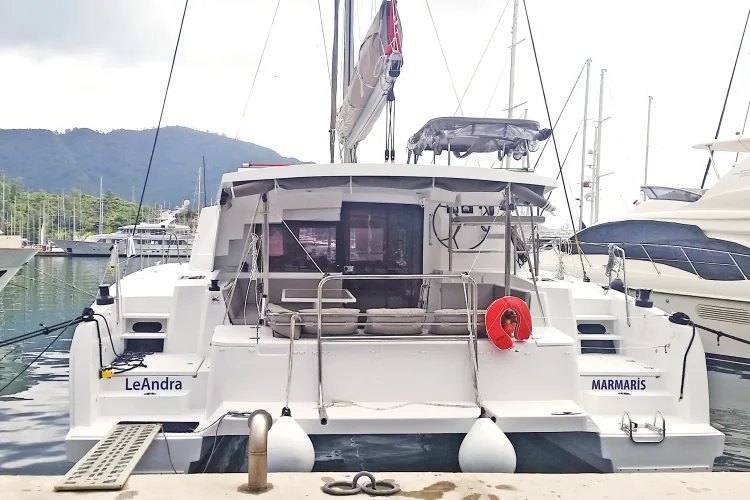 Transom