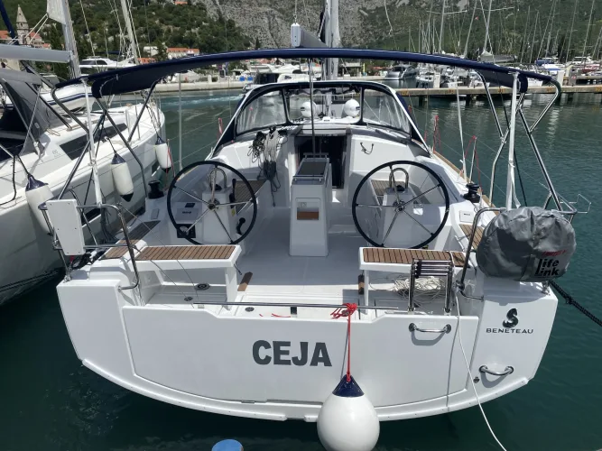 Ceja